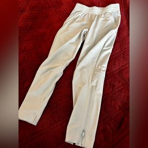 Under Armour Warm Up Pants for Boys or Girls Light Gray